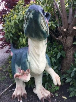 Dinosaurus, tuinbeeld / sculptuur van een Tyrannosaurus